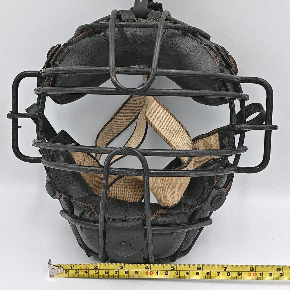 Vtg 60's Wilson Baseball Catcher's, Umpire Caged Mask w/ Leather Padding 7" x 9"